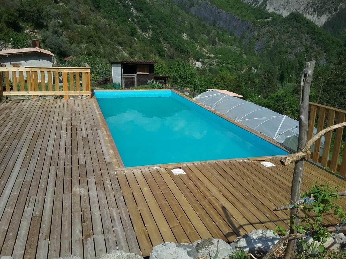 Gallinette Apartment Rigaud Luaran gambar